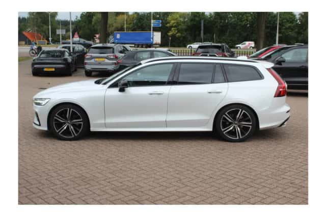 Volvo V60 (2018) thumbnail 7