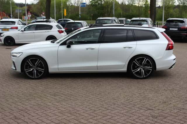 Volvo V60 (2018) thumbnail 8