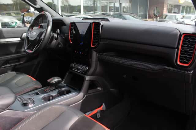 Ford Ranger (2023) thumbnail 2