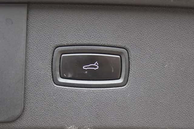 Porsche Cayenne (2022) thumbnail 38