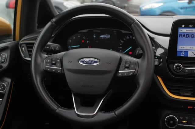 Ford Fiesta (2018) thumbnail 17