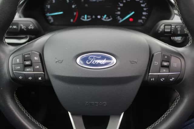 Ford Fiesta (2018) thumbnail 31