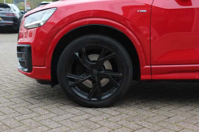Audi Q2 (2017) thumbnail 14
