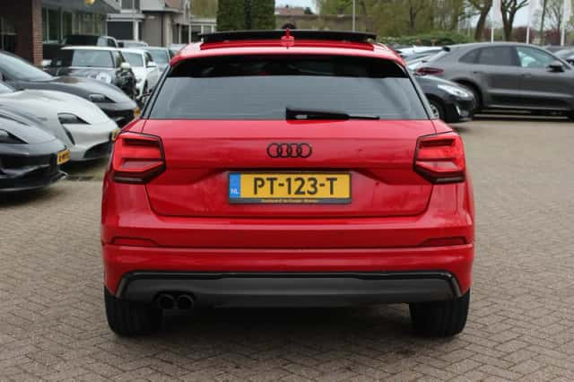 Audi Q2 (2017) thumbnail 15