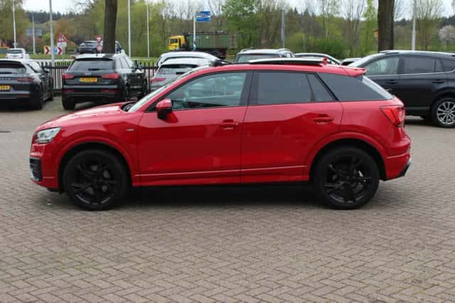Audi Q2 (2017) thumbnail 7