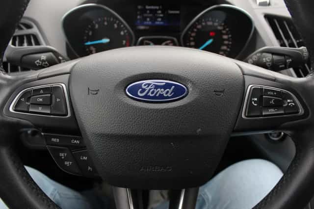 Ford Kuga (2018) thumbnail 30