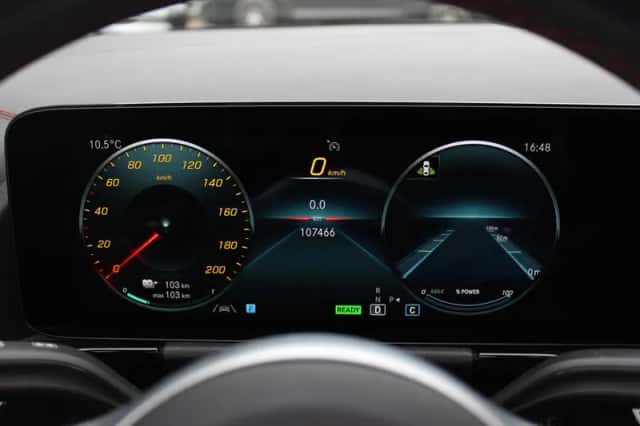Mercedes-Benz EQA (2021) thumbnail 19