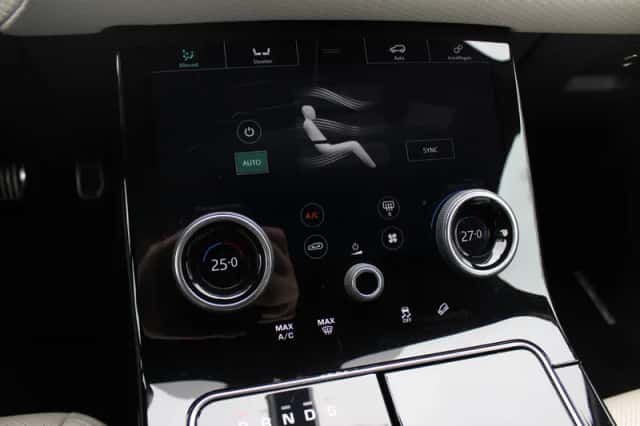 Land Rover Range Rover Velar (2019) thumbnail 28