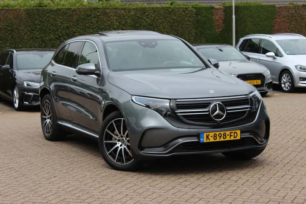 Mercedes-Benz EQC (2020) — foto 1