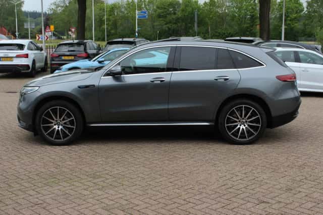 Mercedes-Benz EQC (2020) thumbnail 8