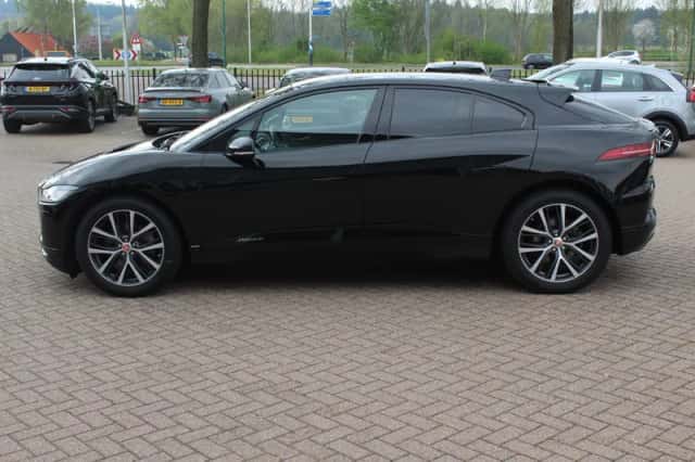 Jaguar I-Pace (2018) thumbnail 6