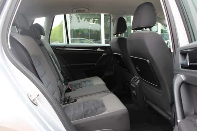 Volkswagen Golf (2014) thumbnail 12