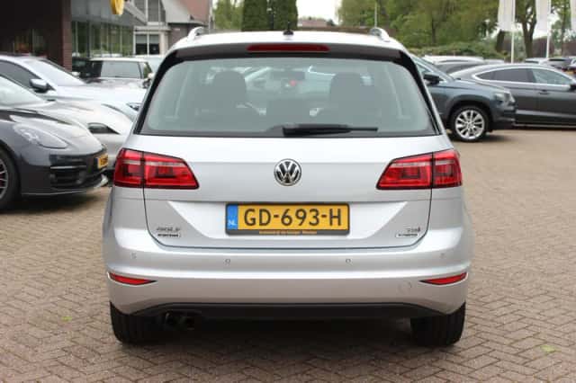 Volkswagen Golf (2014) thumbnail 17
