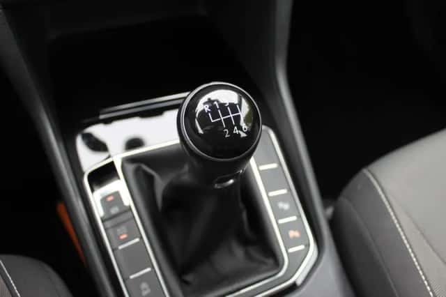 Volkswagen Golf (2014) thumbnail 29