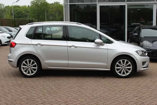 Volkswagen Golf (2014) thumbnail 5