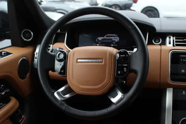Land Rover Range Rover (2018) thumbnail 17