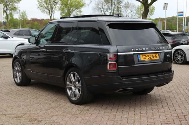 Land Rover Range Rover (2018) thumbnail 3