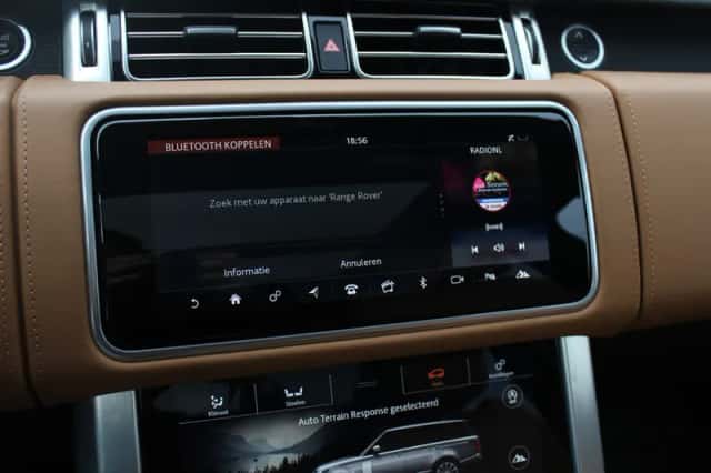 Land Rover Range Rover (2018) thumbnail 26