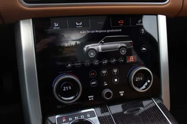 Land Rover Range Rover (2018) thumbnail 29
