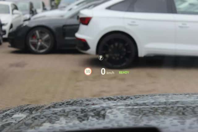 Land Rover Range Rover (2018) thumbnail 34