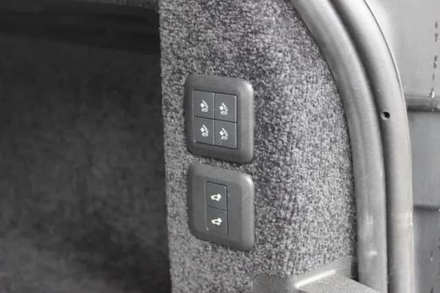 Land Rover Range Rover (2018) thumbnail 36