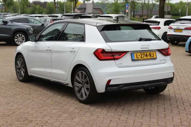 Audi A1 (2021) thumbnail 3