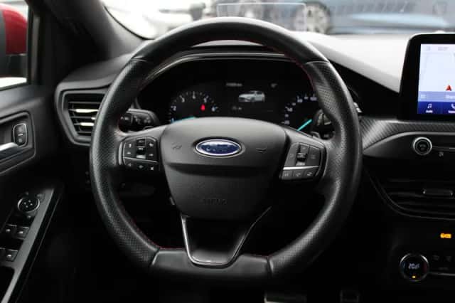 Ford Focus (2019) thumbnail 17