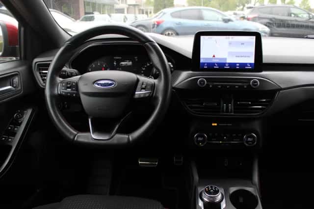 Ford Focus (2019) thumbnail 9