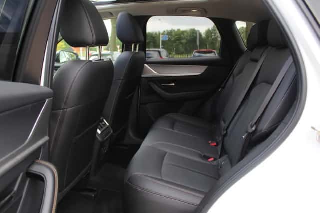 Mazda CX-60 (2024) thumbnail 12