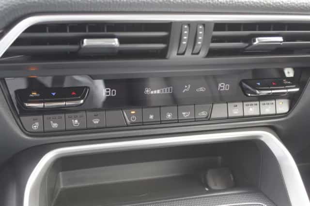 Mazda CX-60 (2024) thumbnail 24