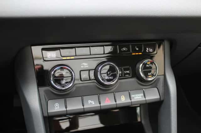 Škoda Karoq (2019) thumbnail 27