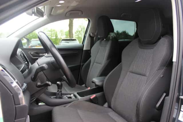 Škoda Karoq (2019) thumbnail 4