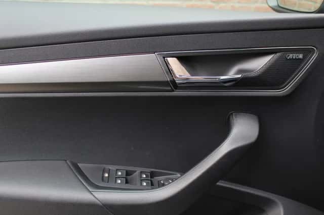Škoda Karoq (2019) thumbnail 33