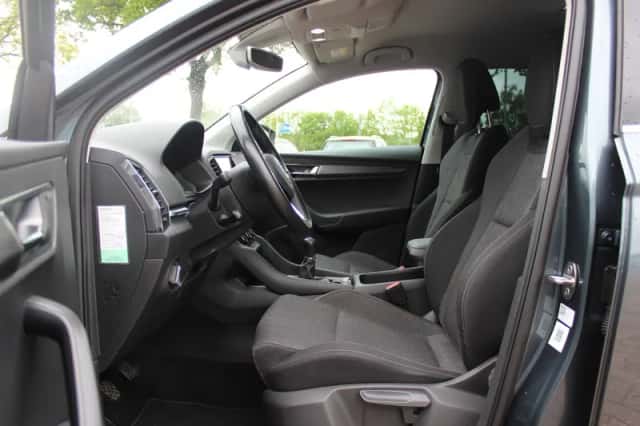 Škoda Karoq (2019) thumbnail 10