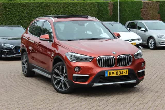 BMW X1 (2018) thumbnail 1