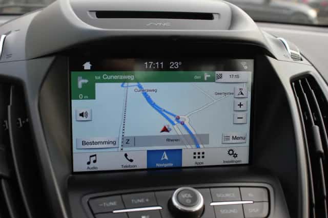 Ford Kuga (2019) thumbnail 22
