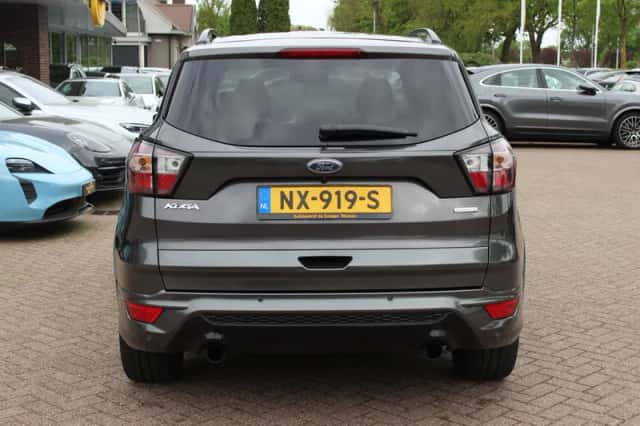 Ford Kuga (2017) thumbnail 15