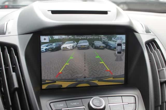 Ford Kuga (2017) thumbnail 20