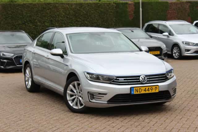 Volkswagen Passat (2016)