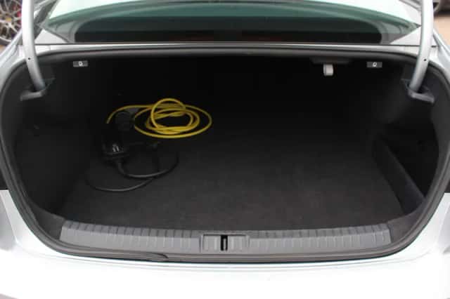 Volkswagen Passat (2016) thumbnail 16