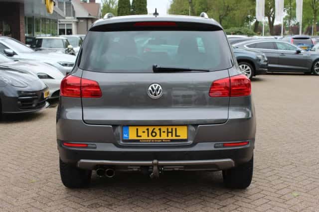 Volkswagen Tiguan (2014) thumbnail 15