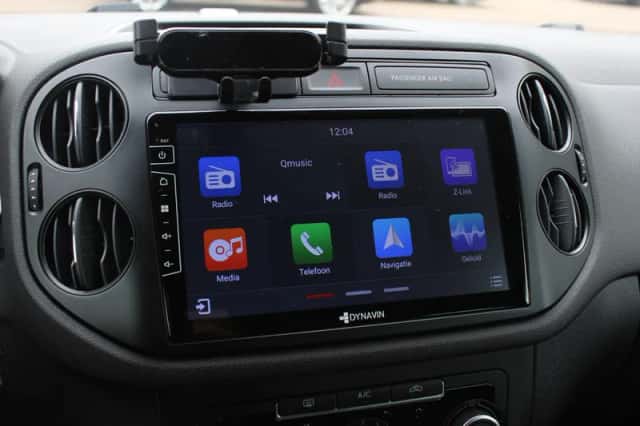 Volkswagen Tiguan (2014) thumbnail 23