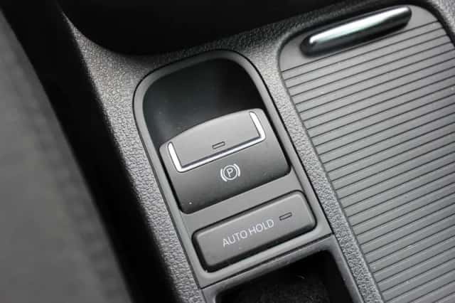 Volkswagen Tiguan (2014) thumbnail 30