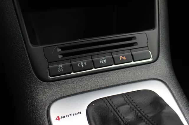 Volkswagen Tiguan (2014) thumbnail 31