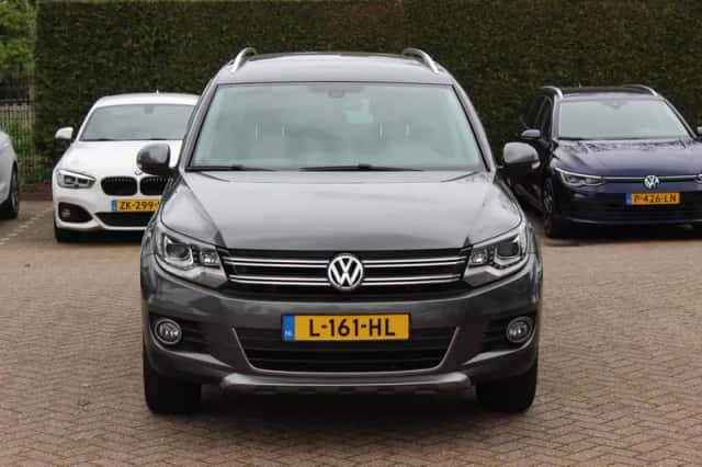 Volkswagen Tiguan (2014) thumbnail 8
