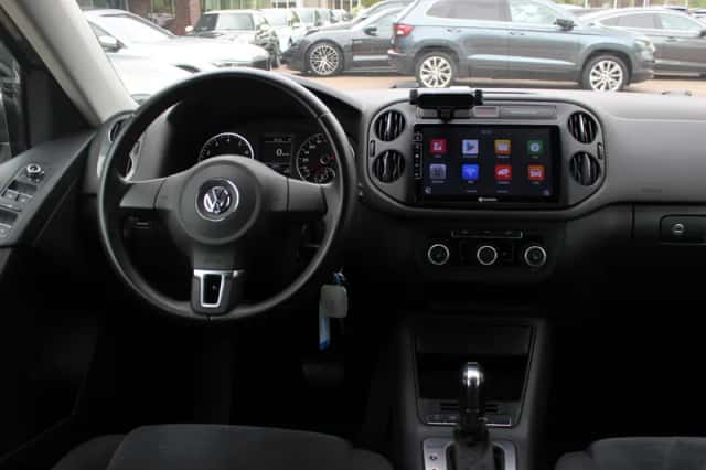 Volkswagen Tiguan (2014) thumbnail 9
