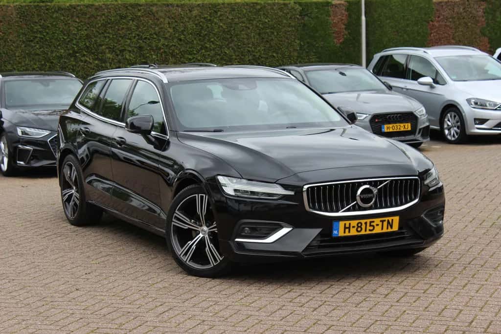 Volvo V60 (2019) — foto 1