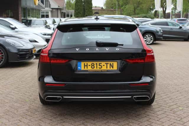 Volvo V60 (2019) thumbnail 15