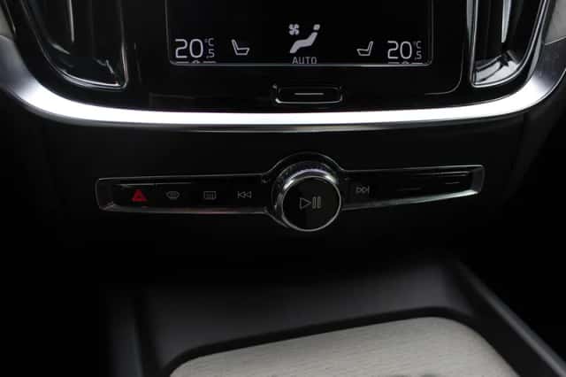 Volvo V60 (2019) thumbnail 27
