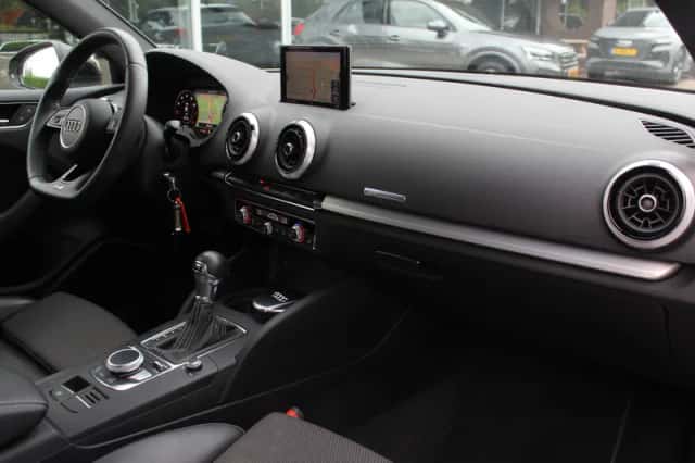 Audi A3 (2019) thumbnail 13